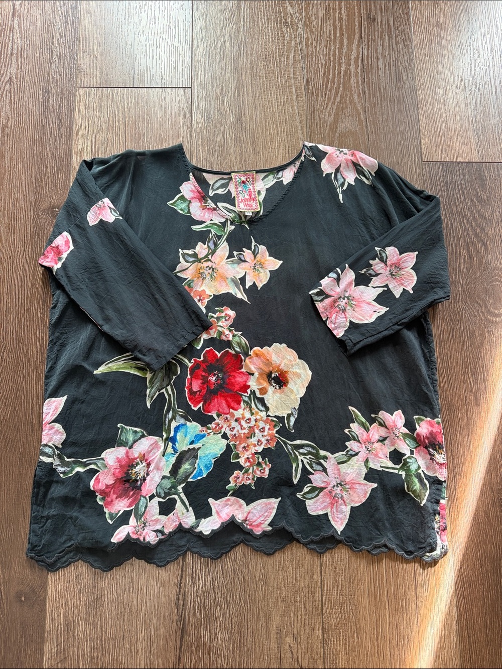 Johnny Was Black Floral V-Neck Tunic with Scalloped Hem